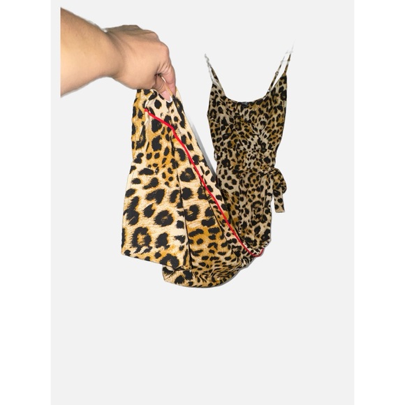 TOXIK 3-  Leopard Print Wide Leg Pant Suit size Medium - Picture 6 of 16